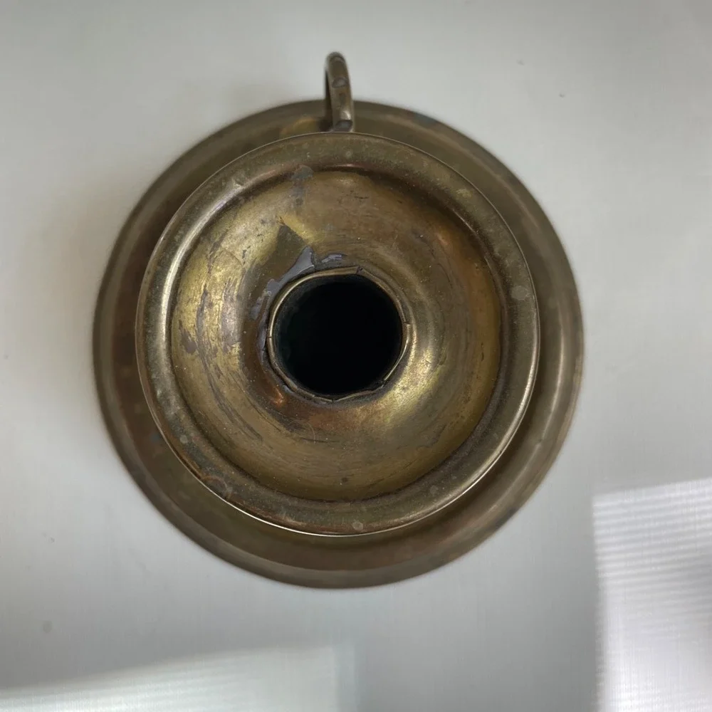 Antique Brass‎ Chamberstick Finger Candleholder Ring Handle Drip Tray Patina 4